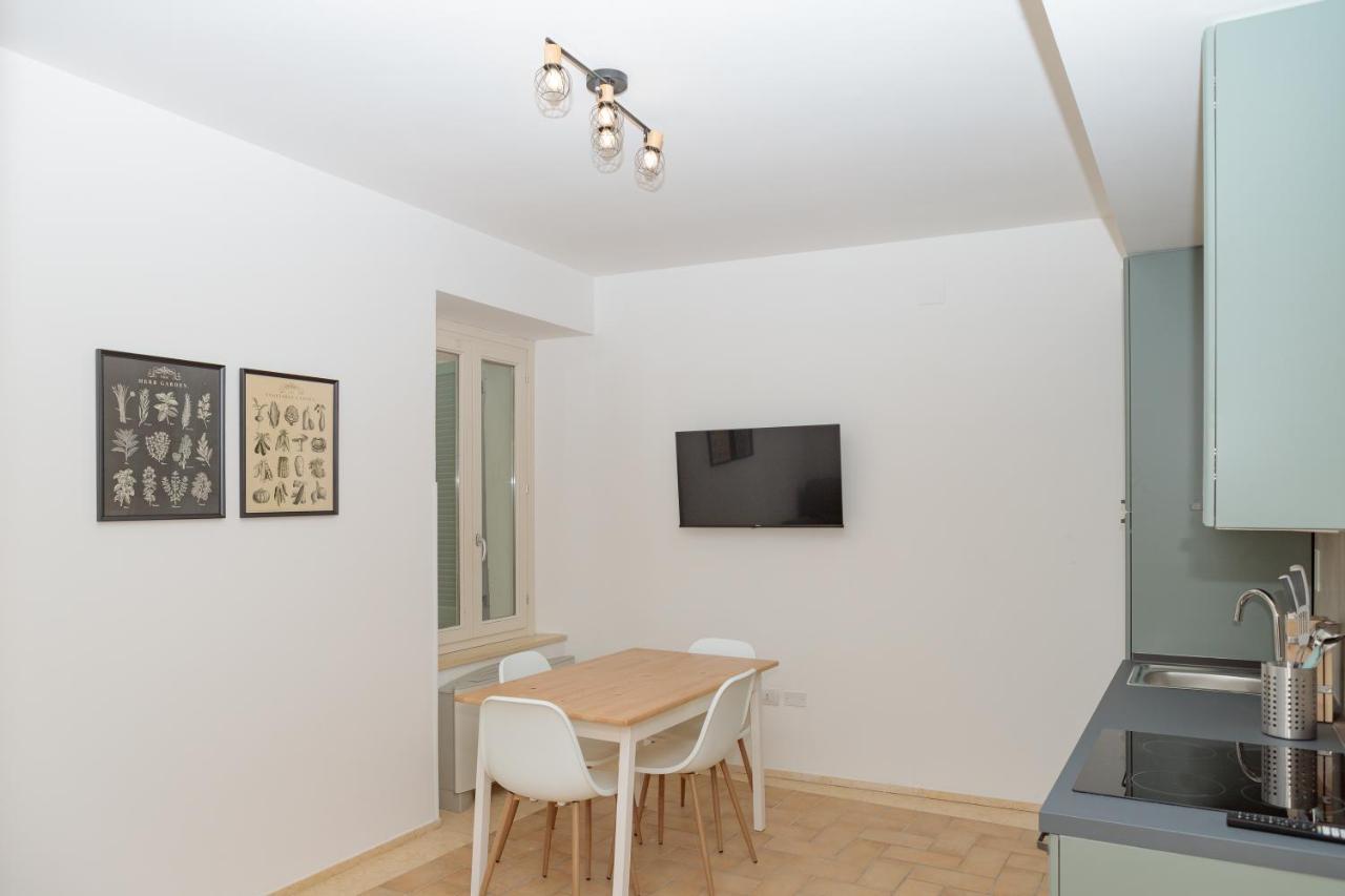 Nera Apartments SantʼAnatolia di Narco Екстериор снимка