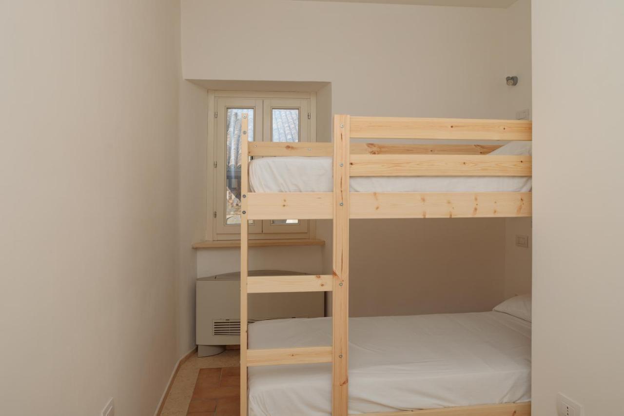 Nera Apartments SantʼAnatolia di Narco Екстериор снимка